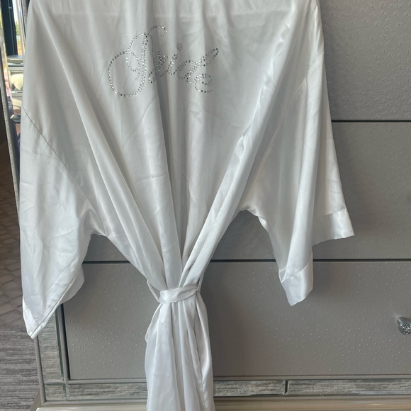 Victoria Secret “Bride” Robe Size O/S - Picture 4 of 4